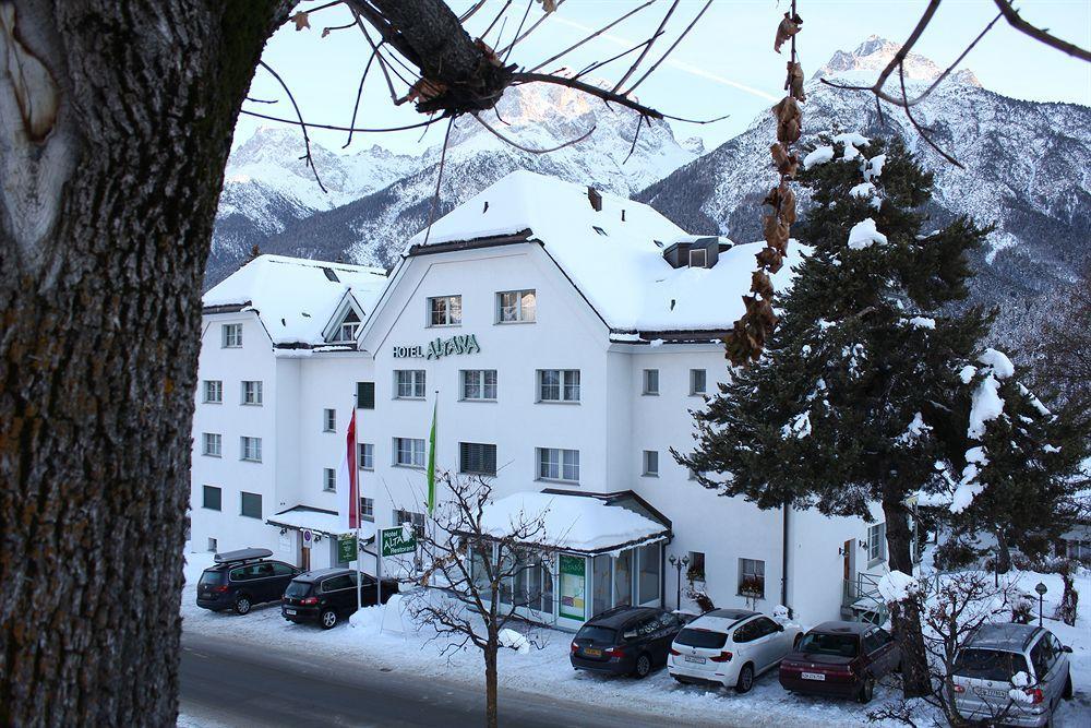 Typically Swiss Hotel Altana Scuol Εξωτερικό φωτογραφία