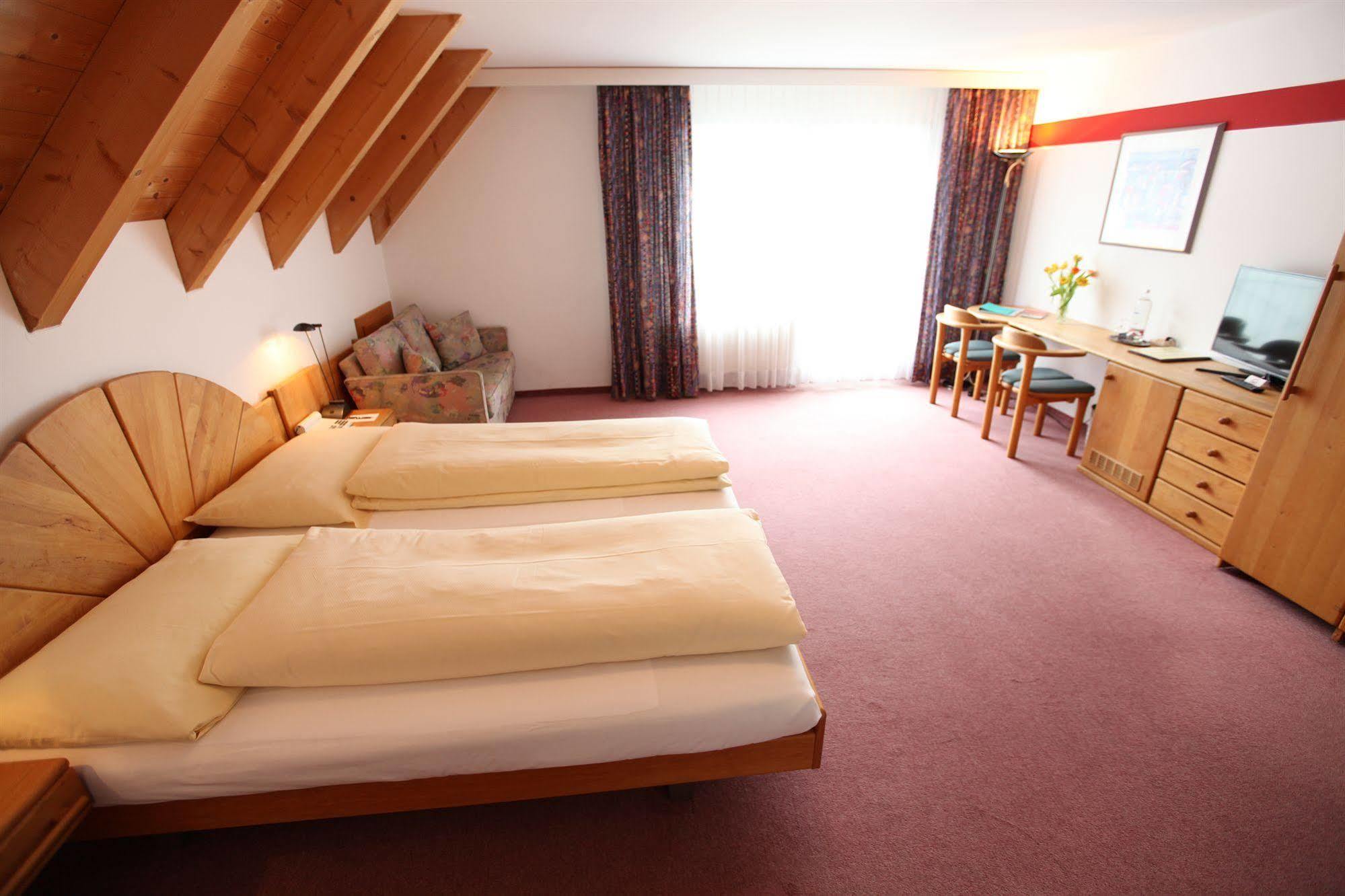 Typically Swiss Hotel Altana Scuol Εξωτερικό φωτογραφία