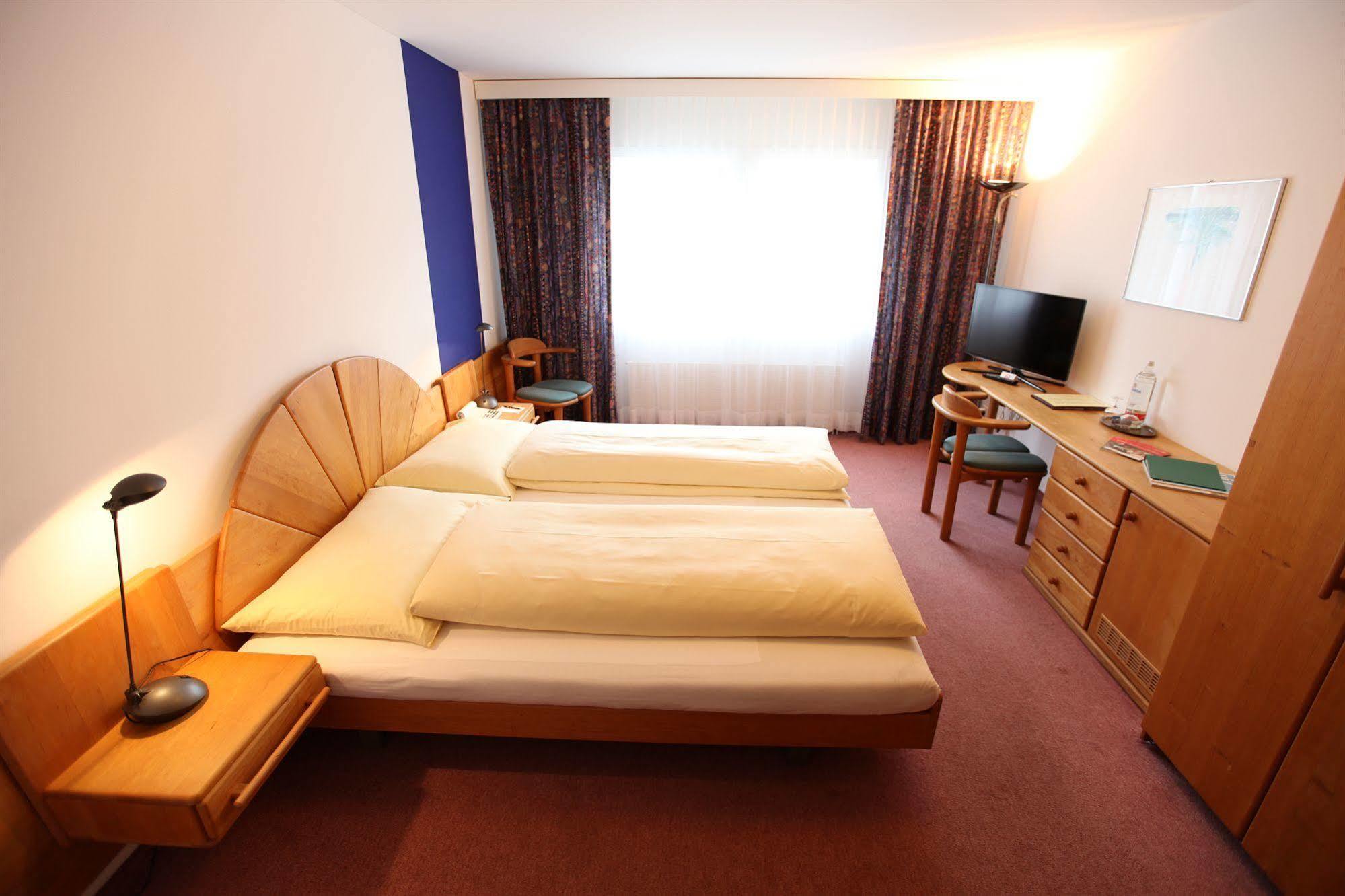 Typically Swiss Hotel Altana Scuol Εξωτερικό φωτογραφία