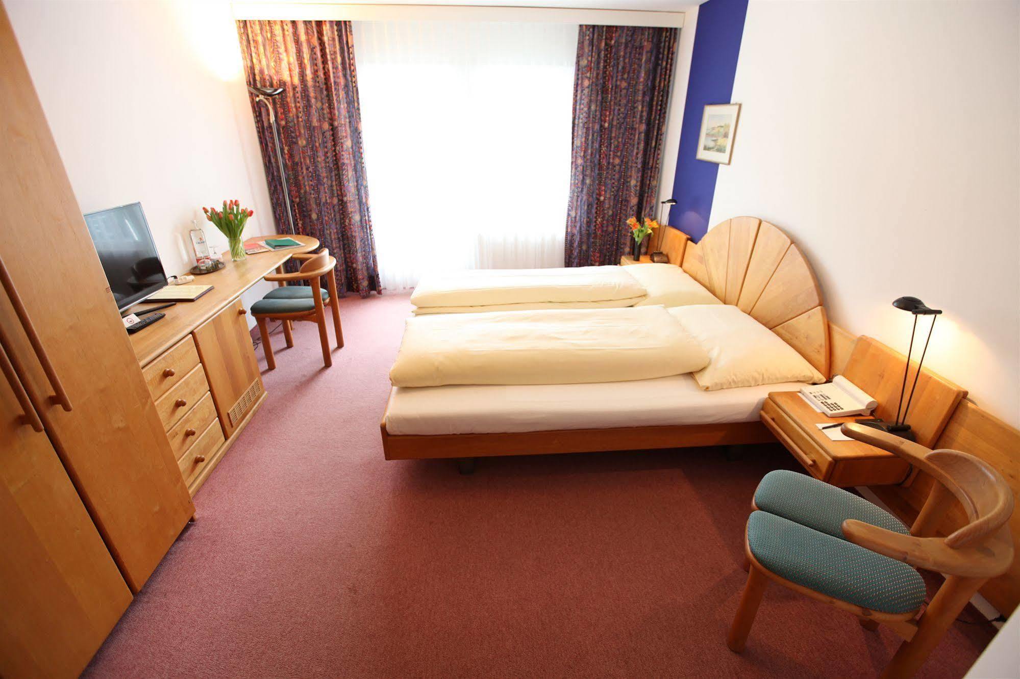 Typically Swiss Hotel Altana Scuol Εξωτερικό φωτογραφία