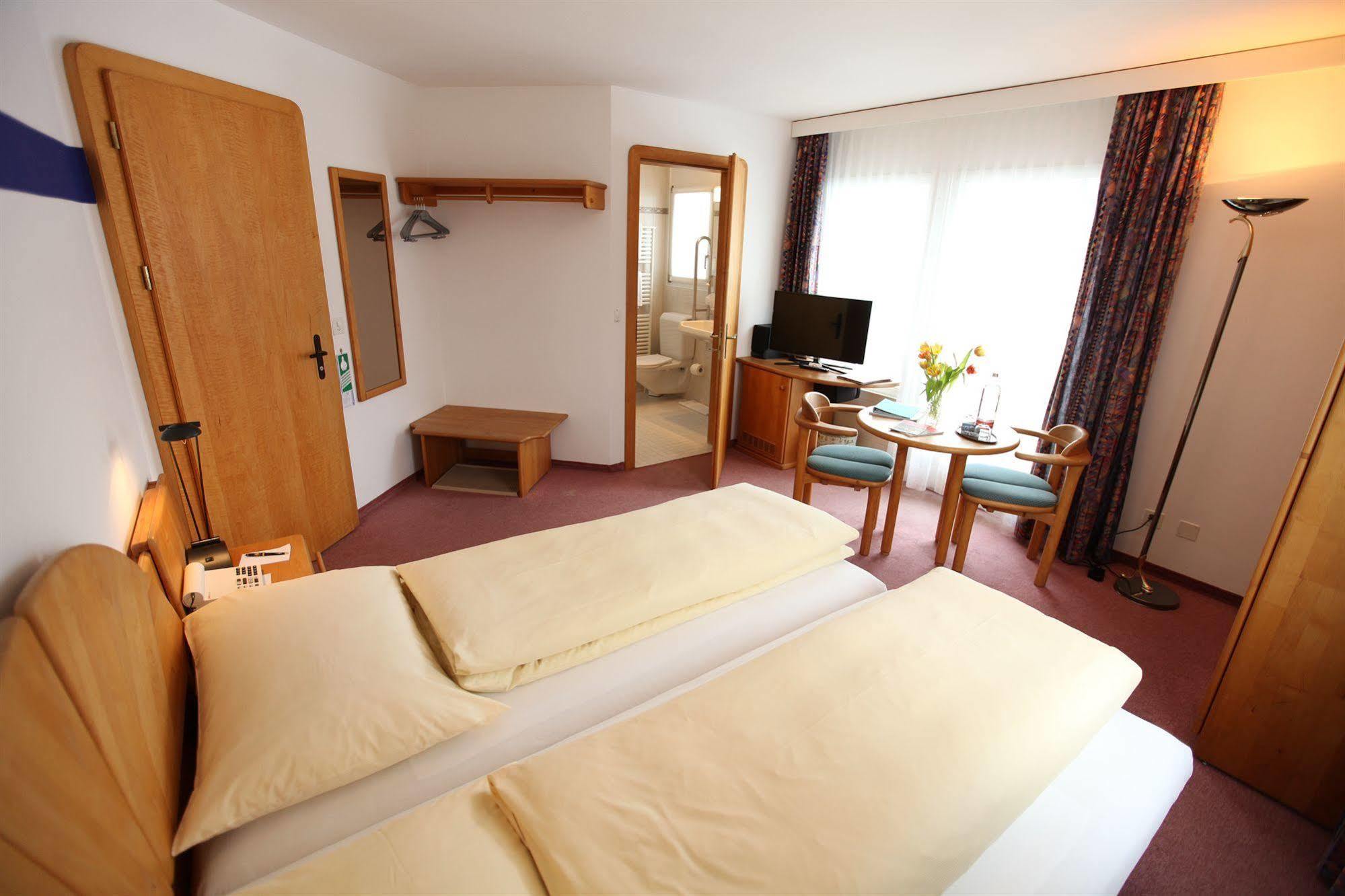 Typically Swiss Hotel Altana Scuol Εξωτερικό φωτογραφία